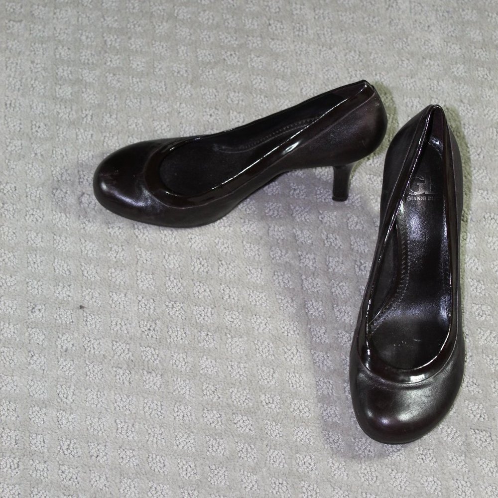 Ginni Bini Size 10 Brown Rounded Toe 3.5" Heels